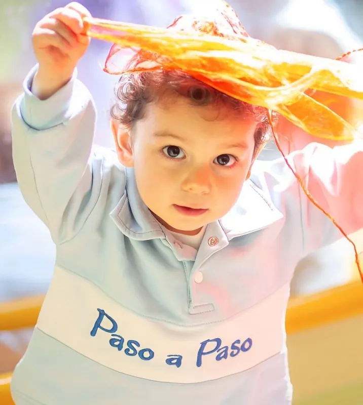 niño sonriendo